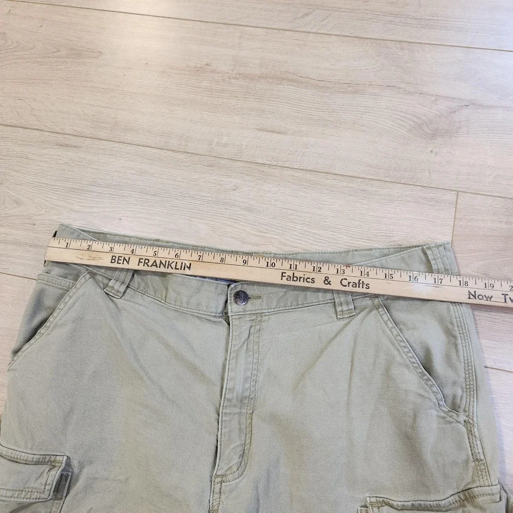 Carhartt Rigby Cargo Shorts Mens 38 10